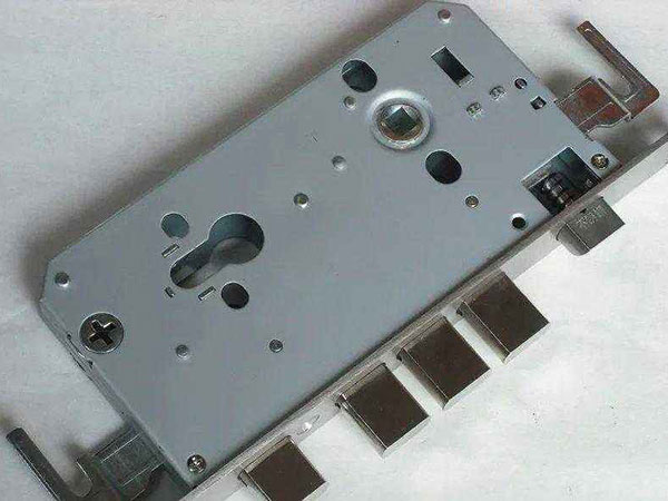 临潼24小时上门开锁公司